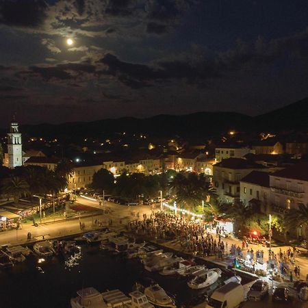 Beautiful Apartment In Vela Luka With Wifi Eksteriør billede