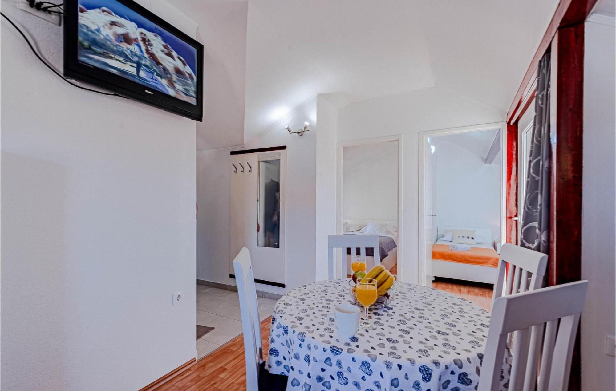 Beautiful Apartment In Vela Luka With Wifi Eksteriør billede