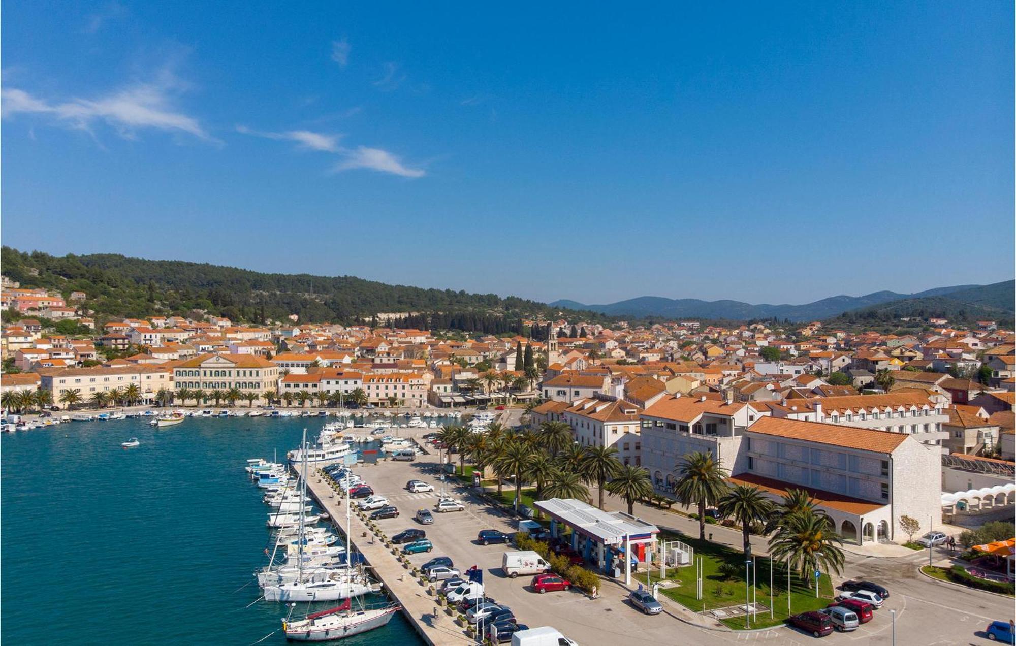 Beautiful Apartment In Vela Luka With Wifi Eksteriør billede
